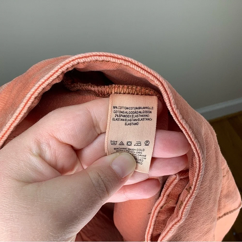 < We The Free Sammi Retro High Waisted Shorts 29” > - Picture 7 of 7